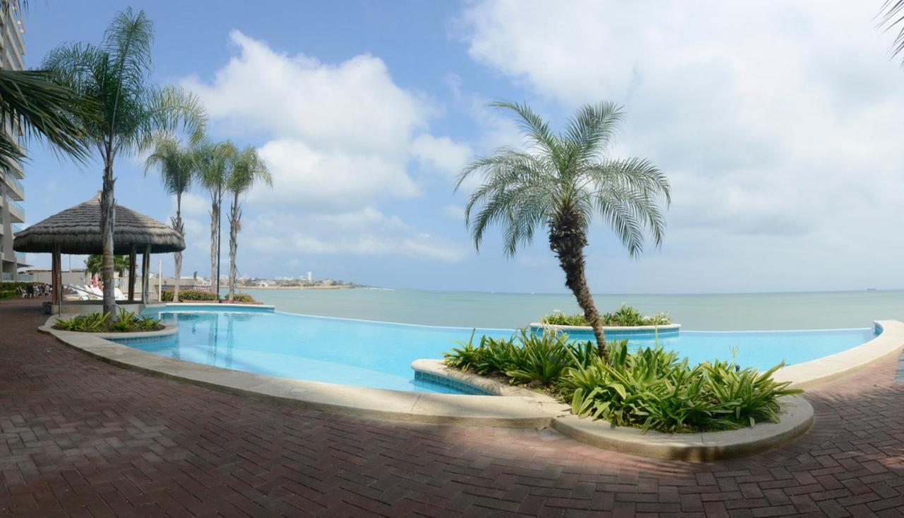 Lindo Departamento al pie de playa Edificio TORRE OCEÁNICA Salinas (Santa Elena) Exterior foto